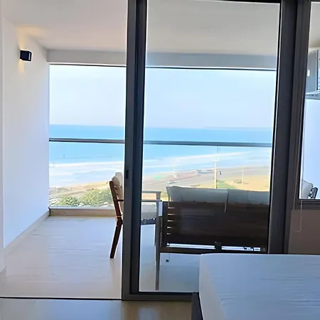 Lujoso Frente Al Mar Apartamento *