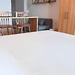 Lujoso Apart Studio frente al Mar