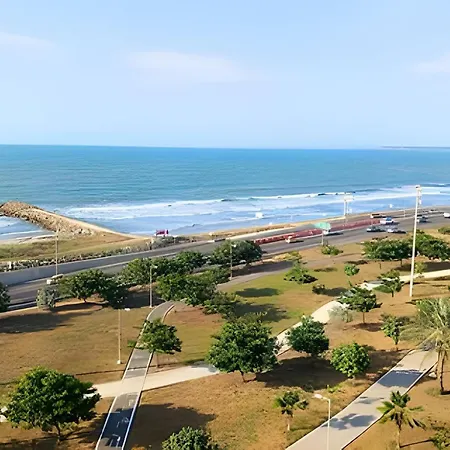 Lujoso Frente Al Mar